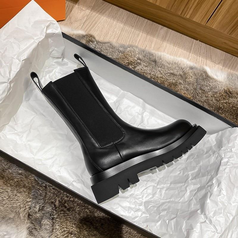 W&W Mode | Designer-Chelsea-Boots