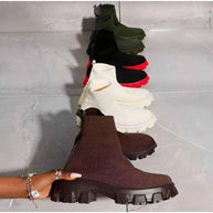 WW | Modische Plateaustiefel