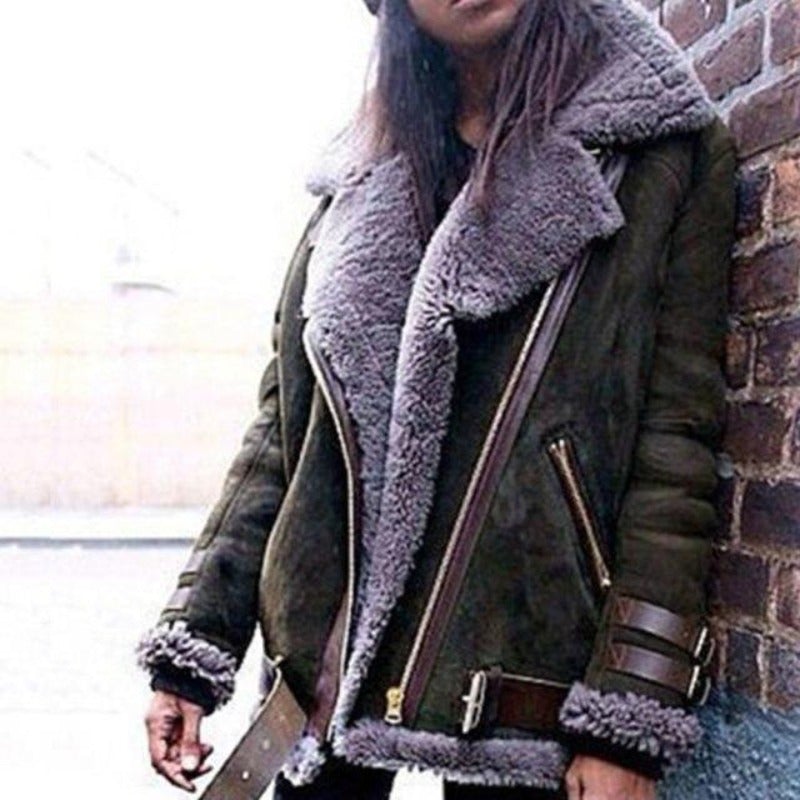 WW | Oversize Lammfelljacke