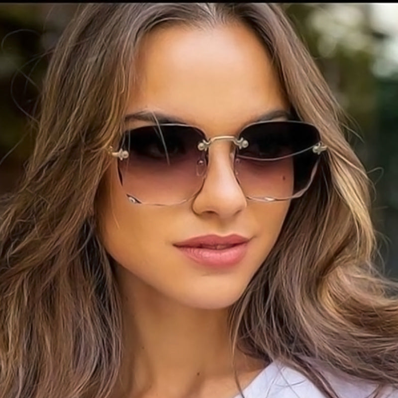 WW | Sommer Sonnenbrille Für Damen Stilvoll & Modern