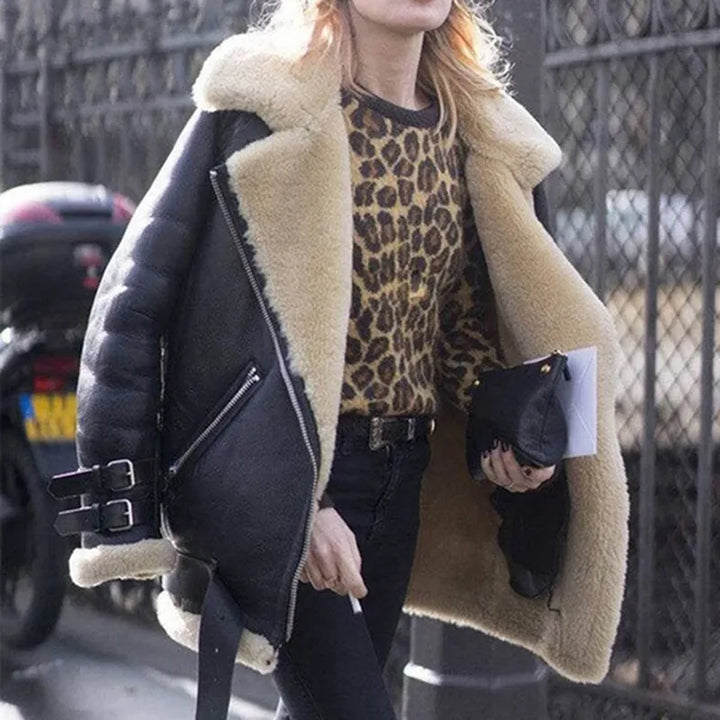 W&W Mode – Wildleder-Lammleder-Schnallenjacke