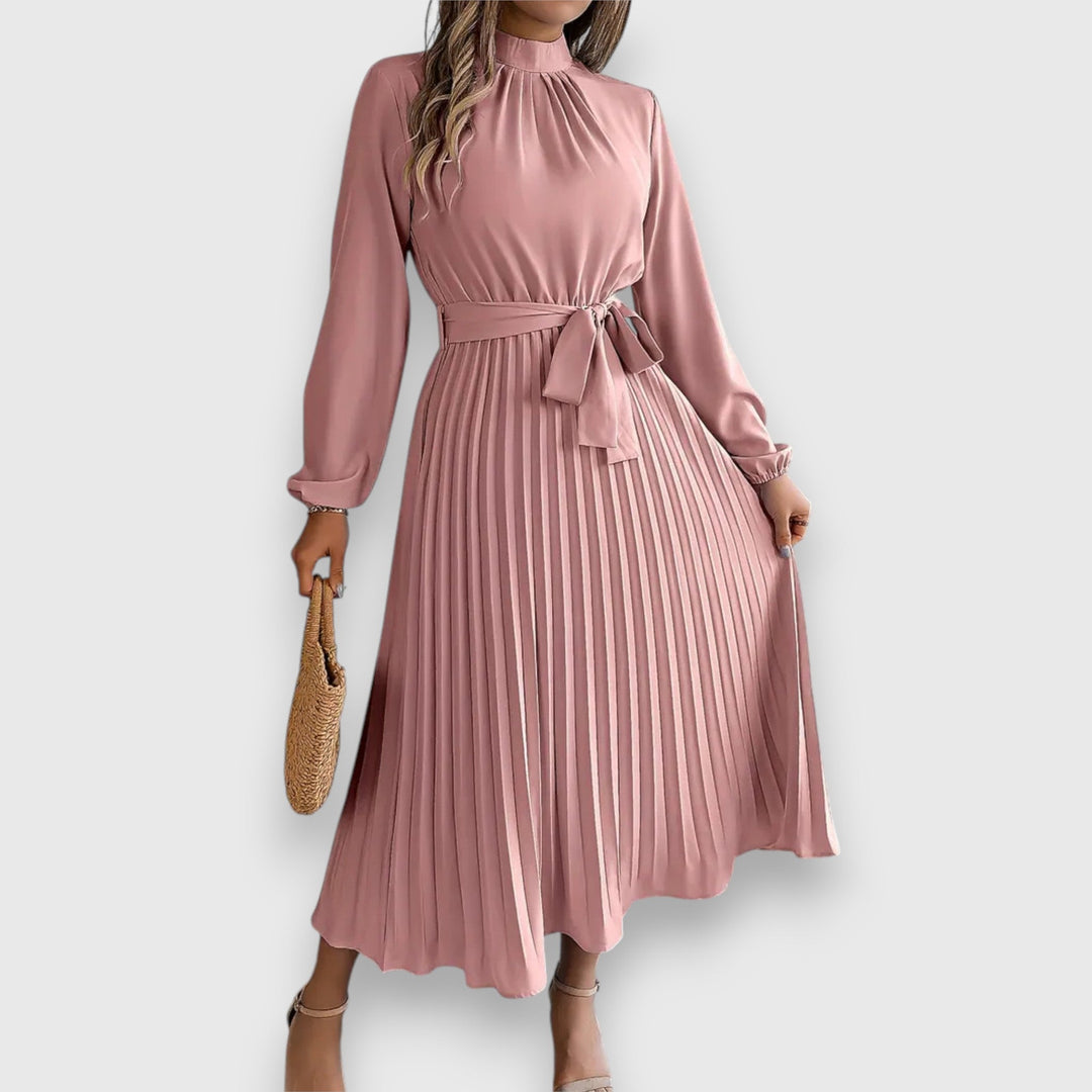 W&W Mode | Zeitlose Eleganz in Einem Midikleid