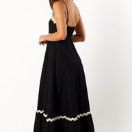 Schwarzes und weißes langes Kleid