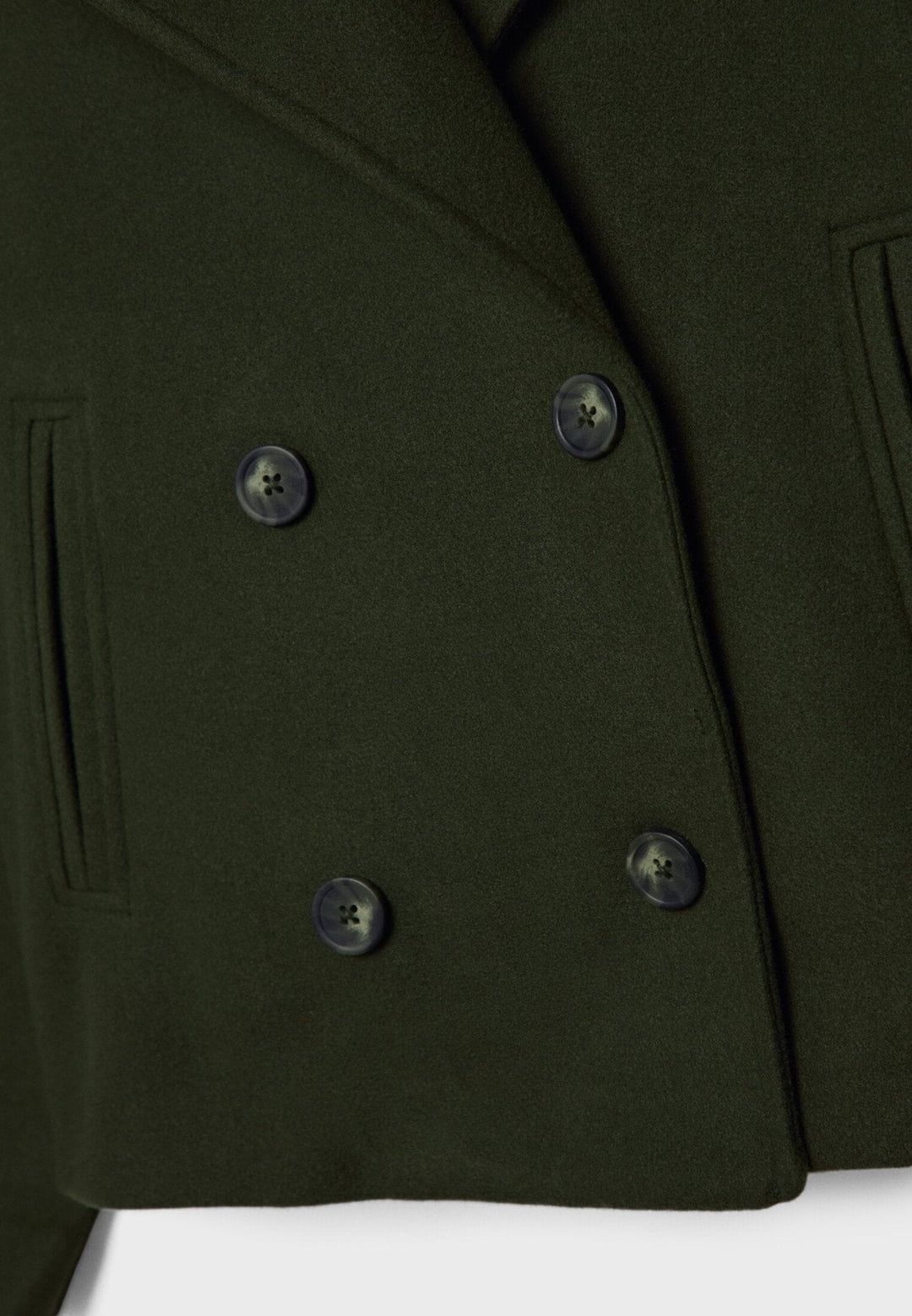 W&W Mode | Kurze Zweireihige Damenjacke Aus Wollmischung Mit Reverskragen