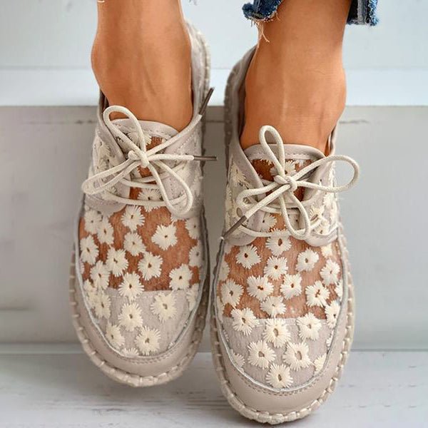 W&W Mode | Atmungsaktive Spitzen-Sneaker mit Blumenstickerei für Damen