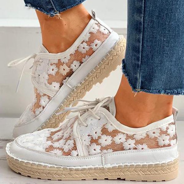 W&W Mode | Atmungsaktive Spitzen-Sneaker mit Blumenstickerei für Damen
