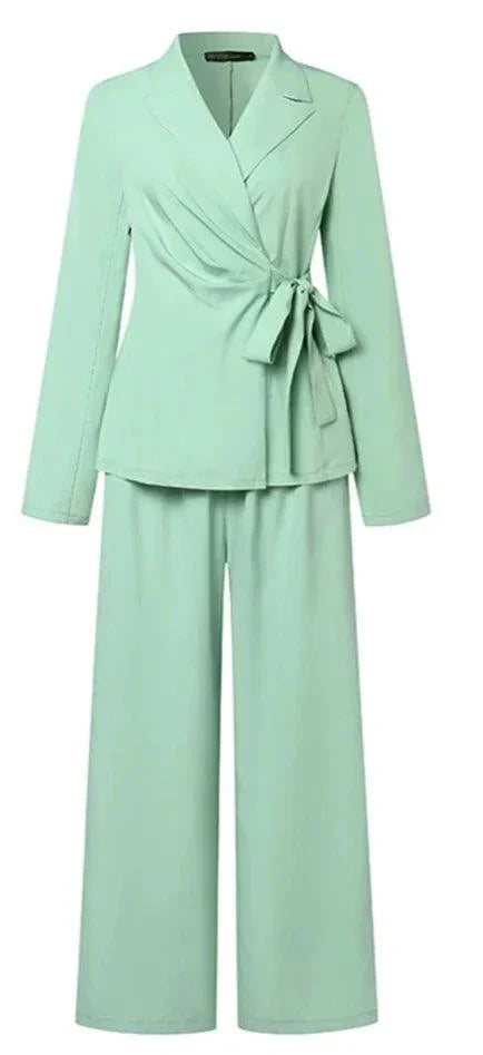 Damen Hosenanzug mit Reverskragen-Blazer und weiter Hose