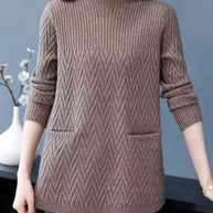 Damenpullover mit hohem Kragen