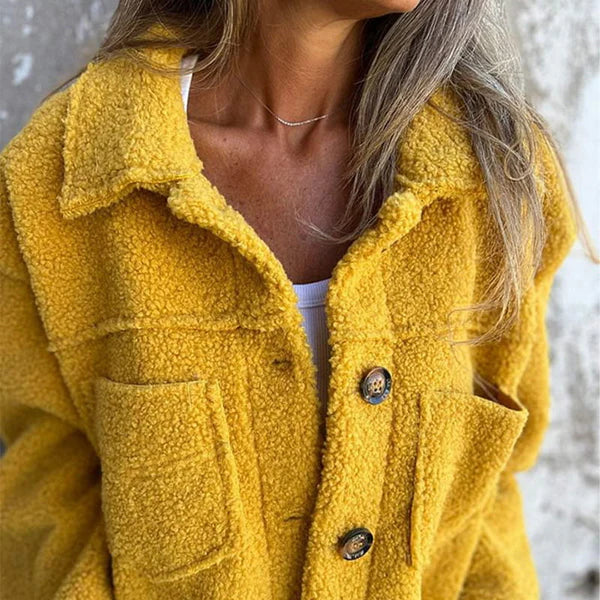 W&W Mode | Stilvolle Kurze Wolljacke Mit Revers