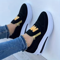 WW | Damen Slip on Sneakers mit Goldenen Reißverschlüssen und Erhöhtem Absatz