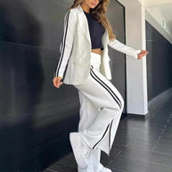 WW | Blazer Mit Kerbrevers Und Hose Mit Weitem Bein Satz