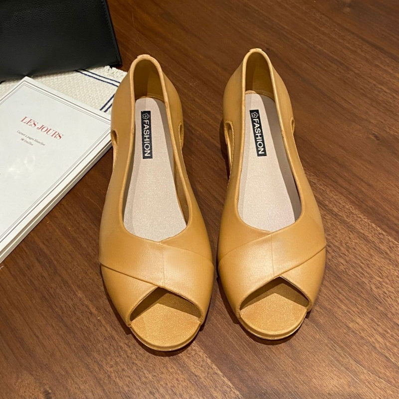 WW | Cut Out Komfort Heels