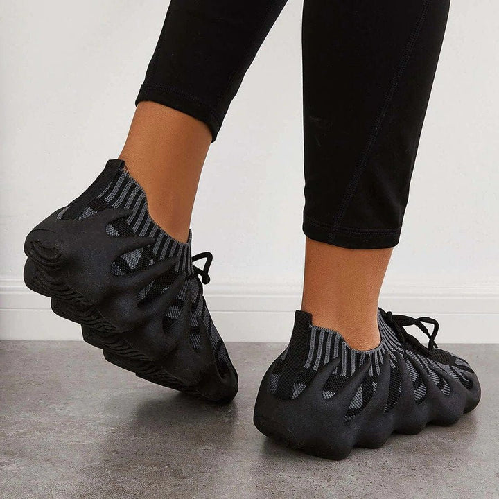 Strana - Einzigartige, stylische Sneaker - Wolf Fashion