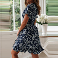 Minikleid mit Blumen