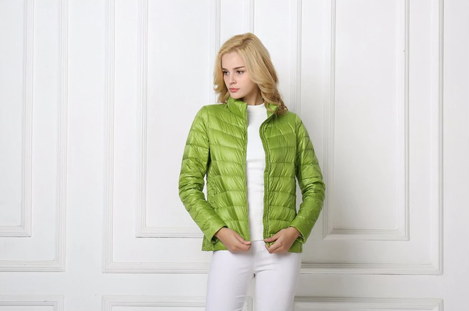 Leichte Daunenjacke mit urbaner Eleganz