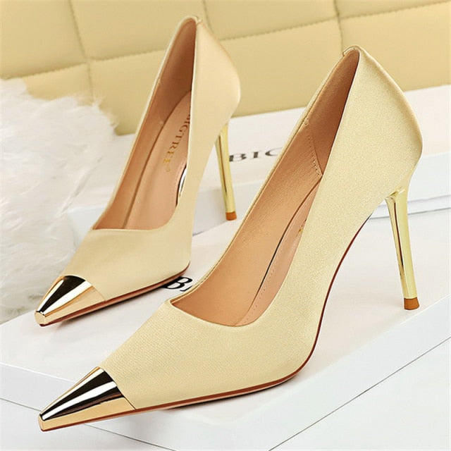 W&W Mode | Bleeding Love High Heels Schuhe
