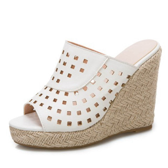 WW | Endlich freie Keil Sandalen