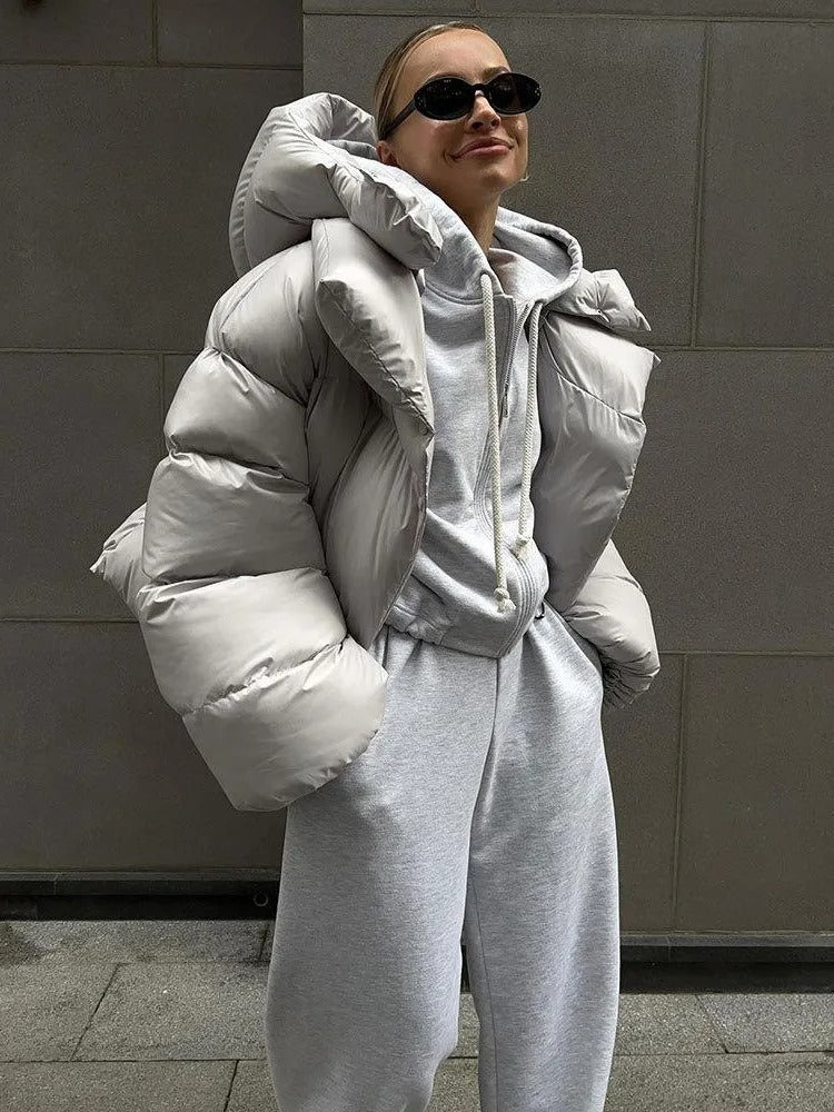 Damen-Kurzjacke mit Kapuze und Wattierung