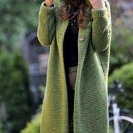 Modisch und minimalistisch allgemein Strickjacke