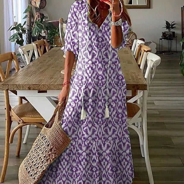 WW | Maxikleid mit halben Ärmeln und V-Ausschnitt mit Blumenmuster