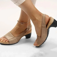 WW - Bequeme, elegante Schuhe mit niedrigem, klobigem Absatz