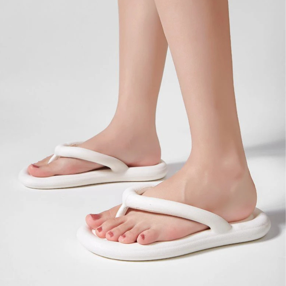 WW | Ultrakomfortable Wolken Flip Flops