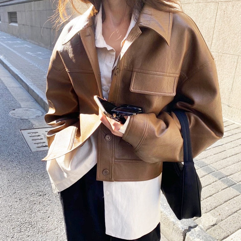 W&W Mode | Damen Jeansjacke - Stilvoll & Bequem - Perfekt für Jede Saison