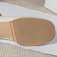 WW | Mary-Jane-Flats mit Eckiger Spitze und Blumendetail