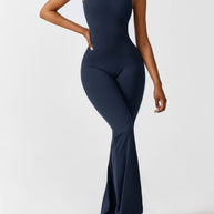 WW | V-Rücken Auslaufender Jumpsuit