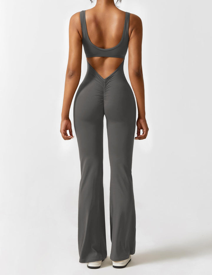 W&W Mode | Hals Jumpsuit mit Ausgestellten Beinen | Elegantes und Figurbetontes Design