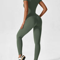 LenaFit – Kurzarm-Reißverschluss-Jumpsuits