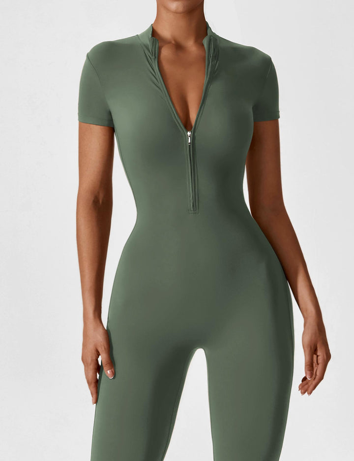 LenaFit – Kurzarm-Reißverschluss-Jumpsuits