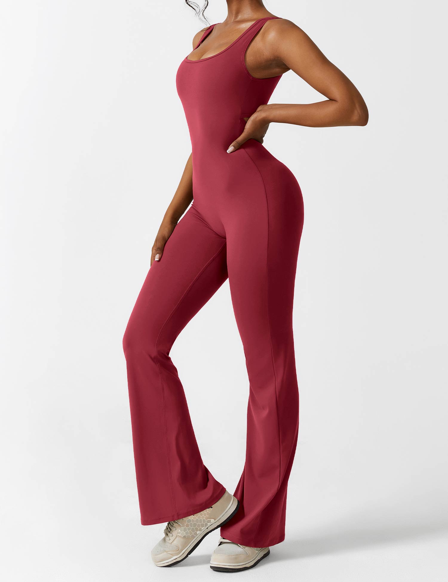 WW | V-Rücken Auslaufender Jumpsuit