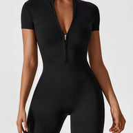 LenaFit – Kurzarm-Reißverschluss-Jumpsuits