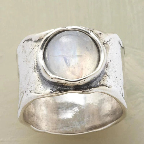 W&W Mode | Ring mit schimmerndem Mondstein