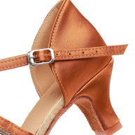 WW | Klassische Hak Sandalen