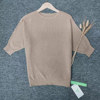 W&W - Goldfarbener einfarbiger Pullover mit Rundhalsausschnitt