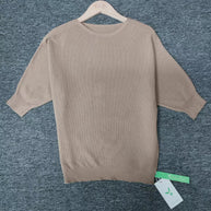 W&W - Goldfarbener einfarbiger Pullover mit Rundhalsausschnitt