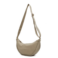 W&W | Halbmondförmige Tasche