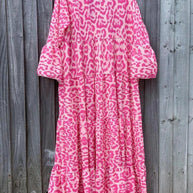 W&W Stilvolles Sommerkleid mit Leopardenmuster