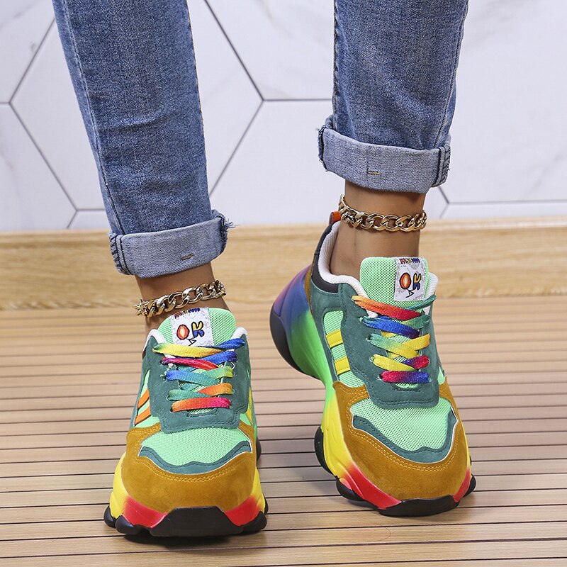 W&W - SwiftStep Bequeme Regenbogen Turnschuhe