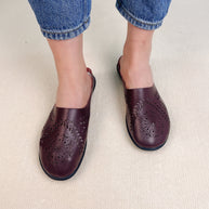 W&W - Lässige, rutschfeste Hausschuhe für alle Spiele