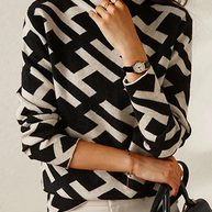 W&W | Schwarz-weißer Pullover