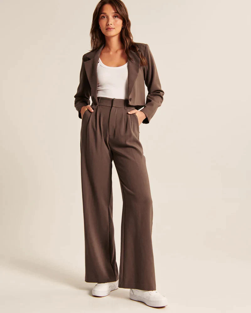W&W | Taillierte Hose