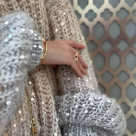 W&W Gestrickte Pulloverjacke mit Pailletten