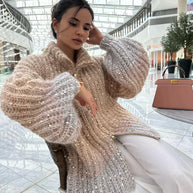 W&W Gestrickte Pulloverjacke mit Pailletten